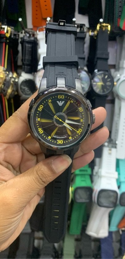 Armani Roleta