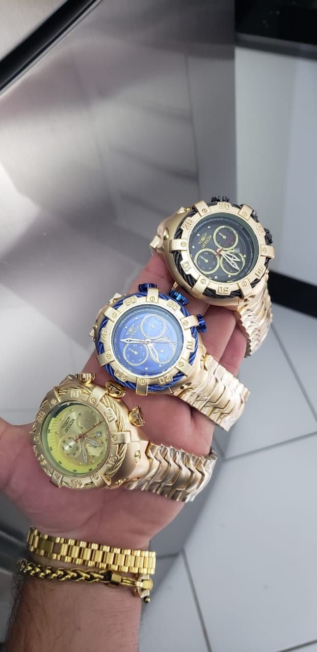 Invicta Thunderbolt