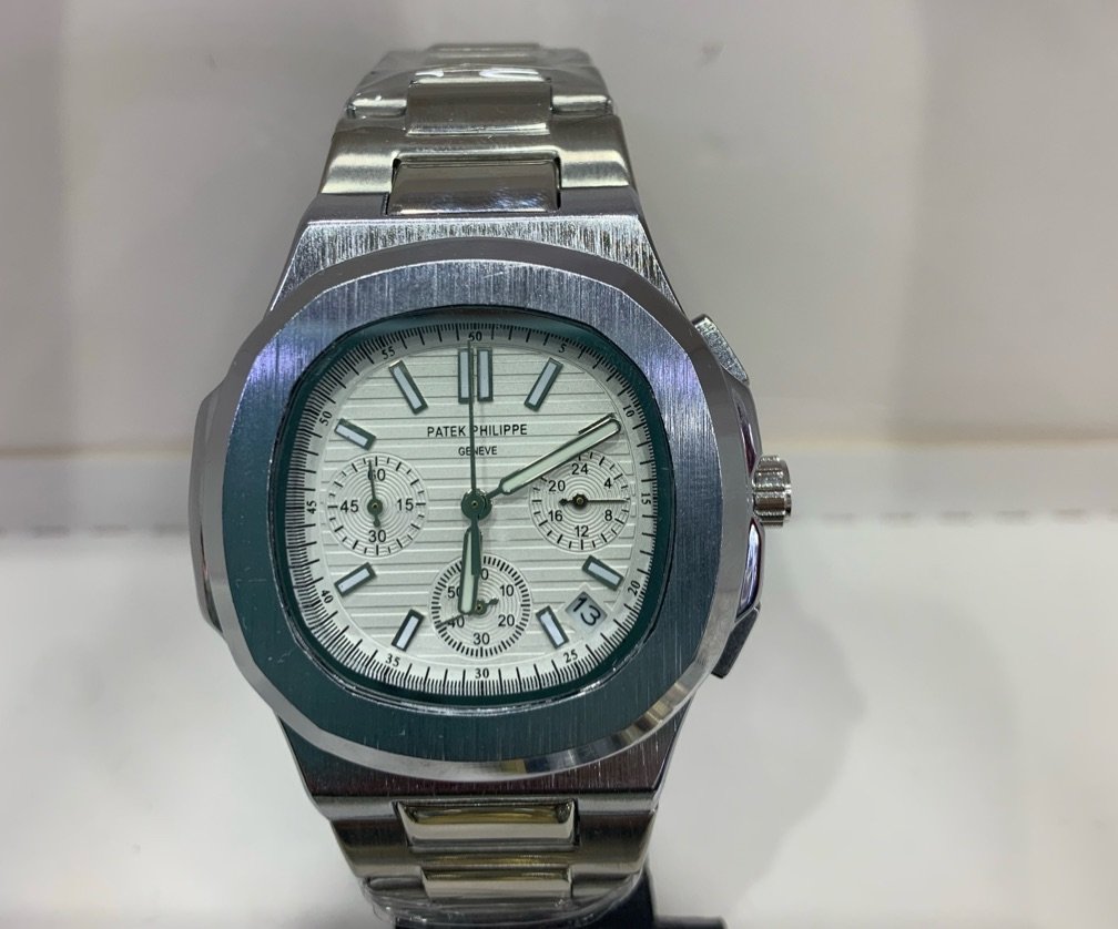 Patek Modelo 1