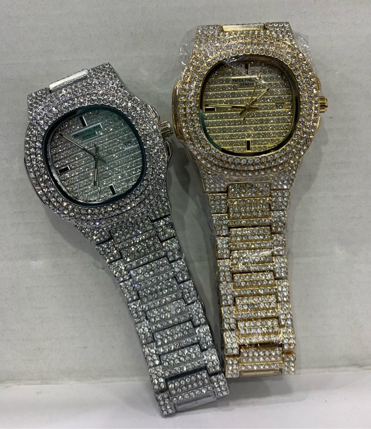 Patek Cravejado